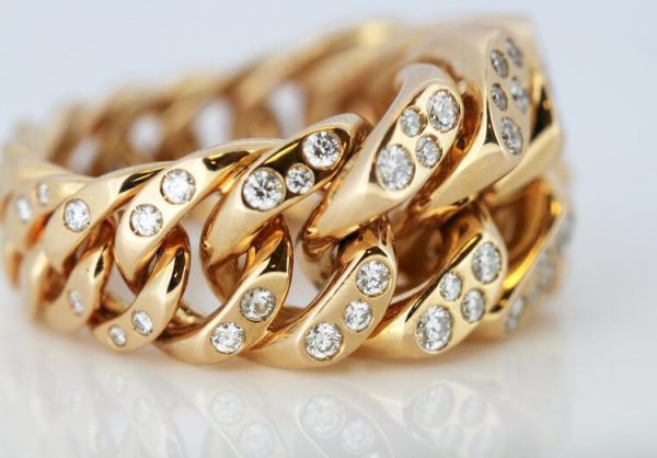 Monica Bonvicini 18ct Gold Limited Edition Ring with Diamonds