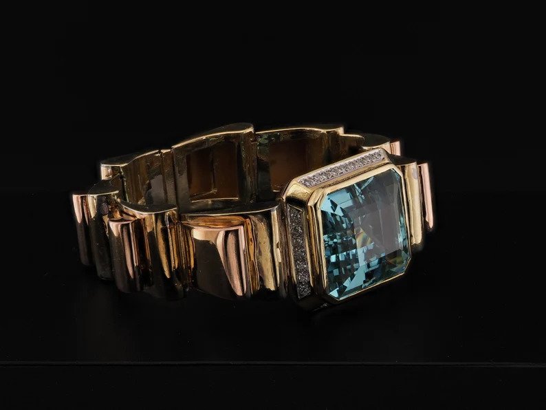 Vintage 51ct Aquamarine Diamond and 18ct Gold Tank Bracelet