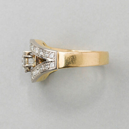 Contemporary 1.29ct Diamond Loop Ring in 18ct yellow gold