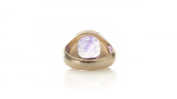 Antique 19th Century Gents 18ct Gold Ring with Amethyst Seal, Circa 1870s