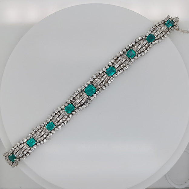 Fine 10ct Emerald and 15ct Diamond Bracelet