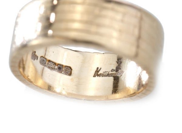 Vintage Kutchinsky 18ct Yellow Gold Brick Design Band Ring