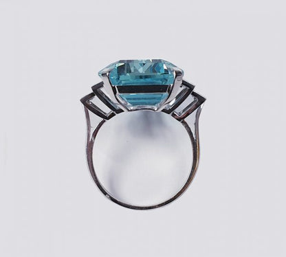 Art Deco 25ct Aquamarine and Diamond Dress Ring in Platinum