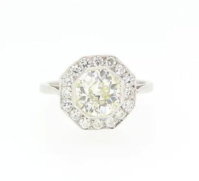 Vintage Diamond Cluster Ring, 1.55 carats, set in Platinum