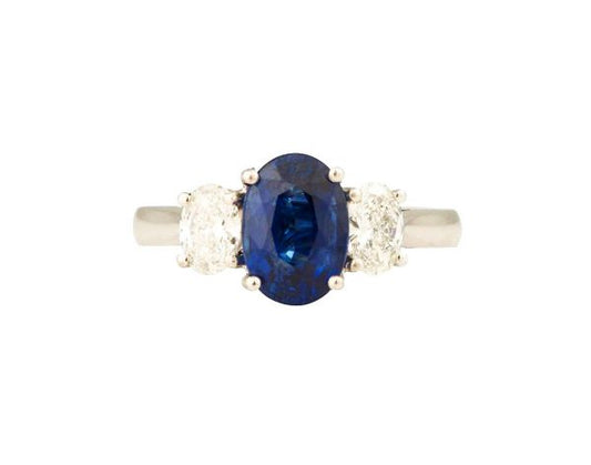 Oval cut Sapphire and Diamond Three Stone Ring, 3.18 carats, Platinum