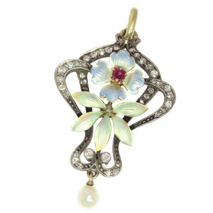 Austria-Hungarian Art Nouveau Diamond and Enamel Pendant, 14ct Gold
