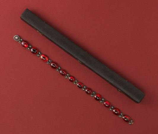 Antique Georgian Garnet and Diamond Collier de Chein Collar Necklace; set with twelve large oval rose cut garnets, with old-cut diamonds, in silver and gold