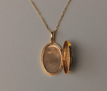 Antique Victorian 18ct Yellow Gold Oval Locket, Initial A in Diamonds
