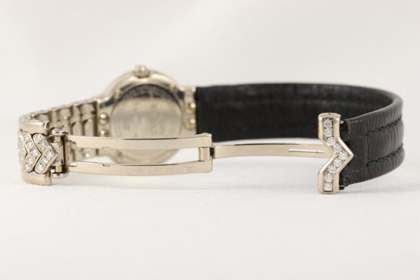 Versace Ladies 18ct White Gold Watch with Original Factory Diamonds