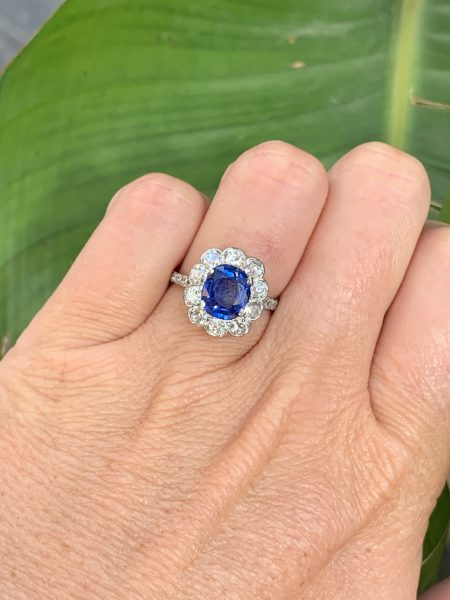 Antique sapphire ring