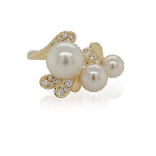 Pearl and Diamond Floral Ring; beautiful abstract style floral ring in 18ct yellow gold set with 0.14cts diamonds and cultured pearls