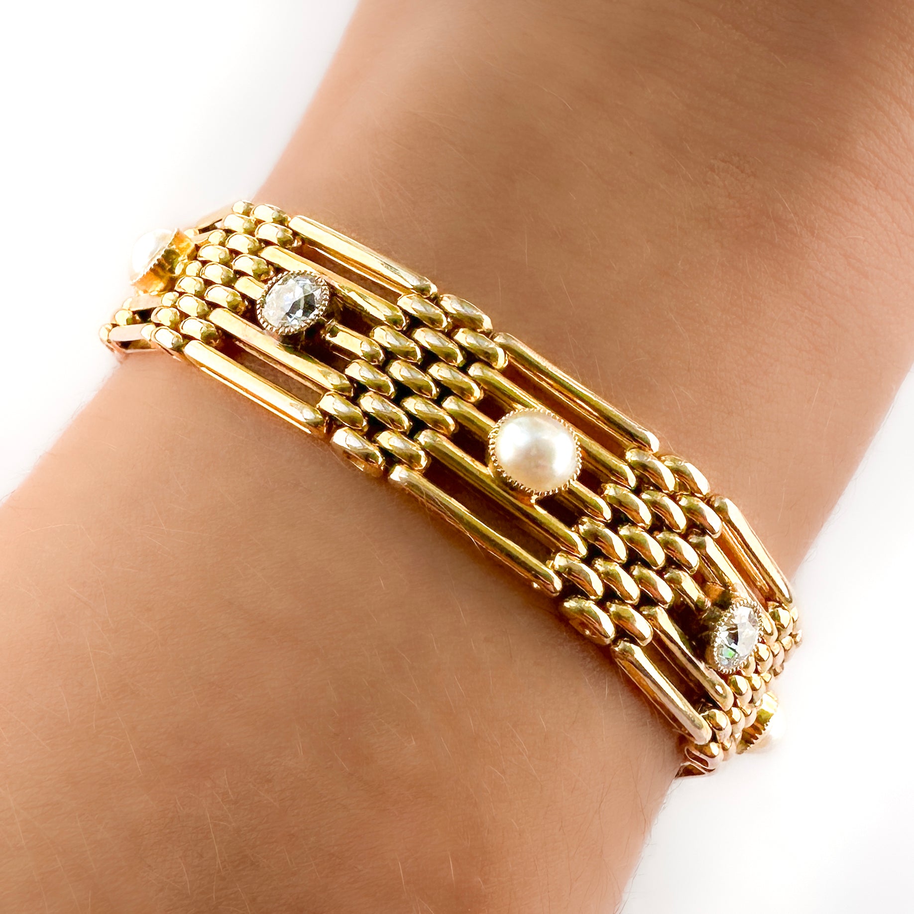 Edwardian Antique 15ct Gold Gate Link Bracelet with Diamond and Pearl