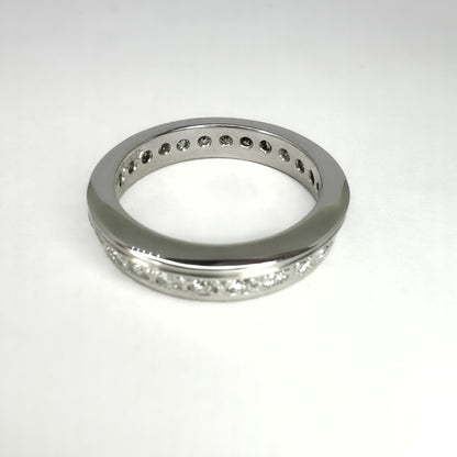 Vintage 0.80ct Diamond Full Eternity Ring in 18ct White Gold