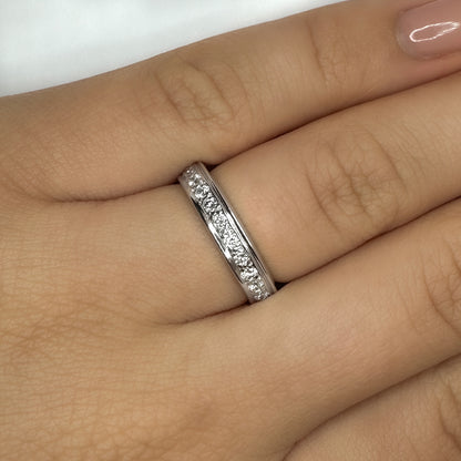 Vintage 0.80ct Diamond Full Eternity Ring in 18ct White Gold