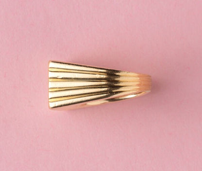 Van Cleef and Arpels Vintage 0.60ct Diamond and 18ct Gold Dress Ring