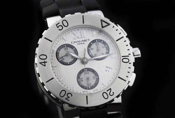 Chaumet Class One 625B Stainless Steel 40mm Chronograph Quartz Watch, white face, baton hour markers, Roman numerals at 12, Circa 2000-2010