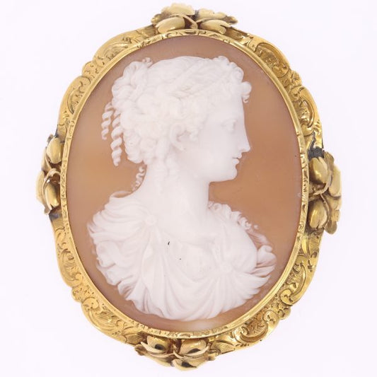Antique Victorian Shell Cameo 18ct Yellow Gold Brooch