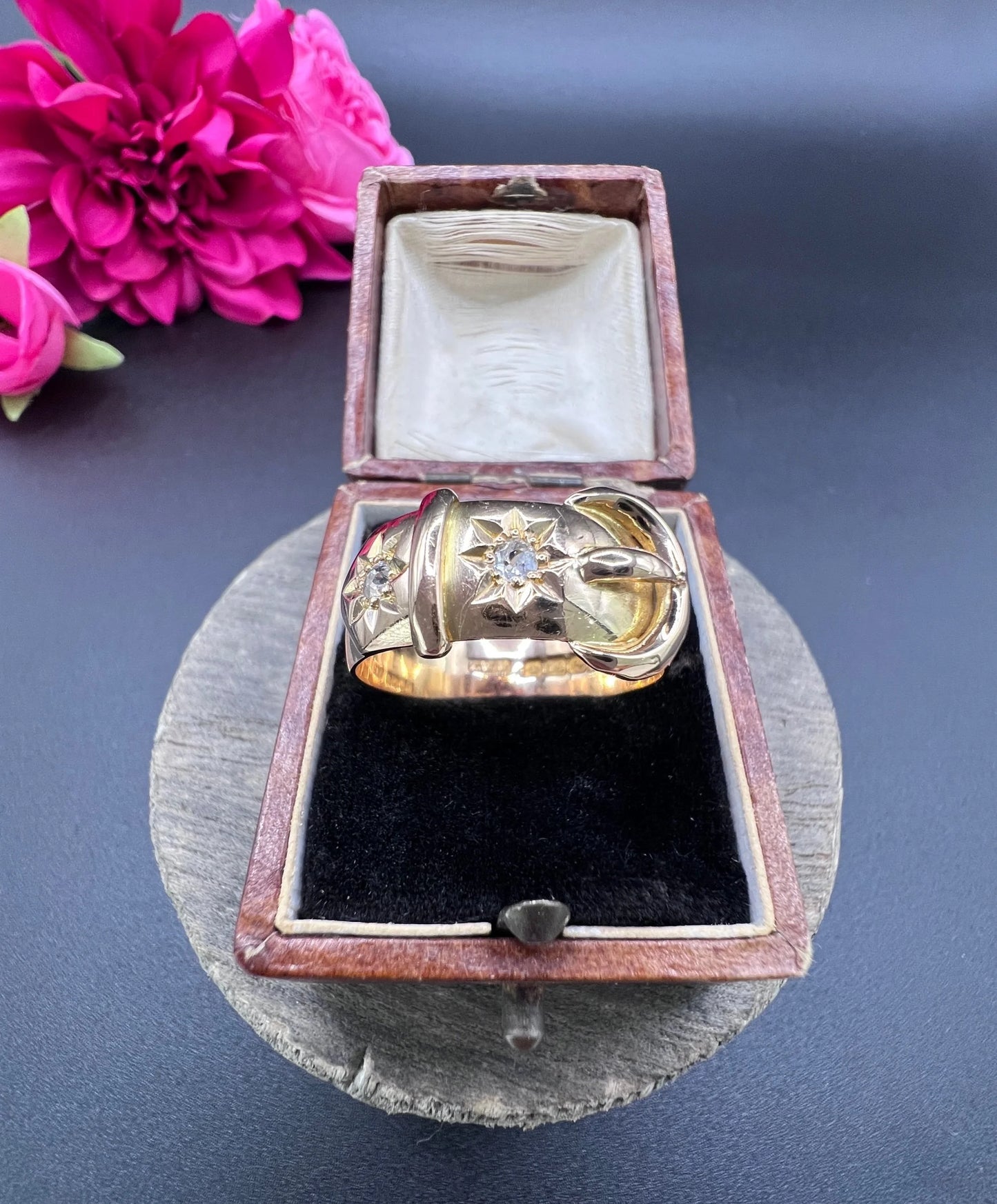 Antique 18ct Yellow Gold, Star Set Diamond Buckle/Belt Ring, Hallmarked Birmingham 1919