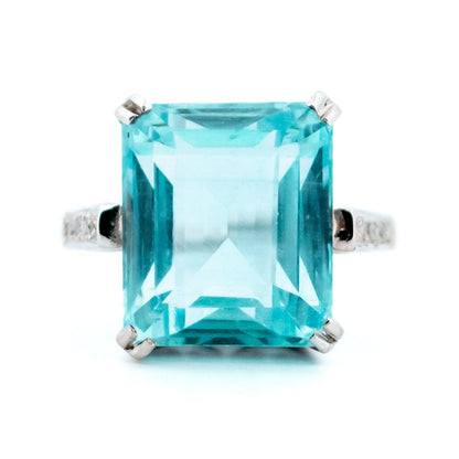 Vintage 14 Carat White Gold Aquamarine and Diamond Cocktail Ring, 9.00 Carats