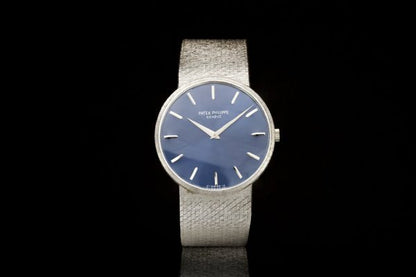 Vintage Patek Philippe Calatrava 3618 Manual 18ct White Gold Watch; solid 18ct white gold wristwatch, ref 3618, blue dial, Circa 1980s