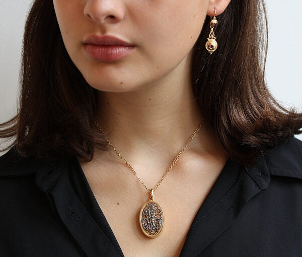 Antique Victorian 18ct Yellow Gold Oval Locket, open work scrolls, ornamental initial A set with rose cut diamonds. French, 19th century