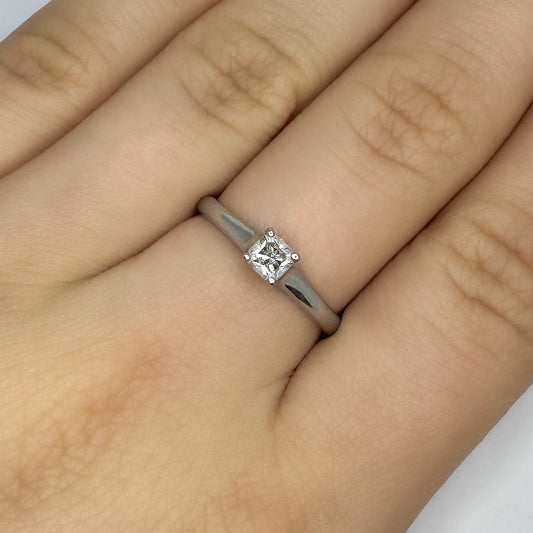Vintage Tiffany and Co 0.31ct Princess Cut Diamond Solitaire Engagement Ring in Platinum