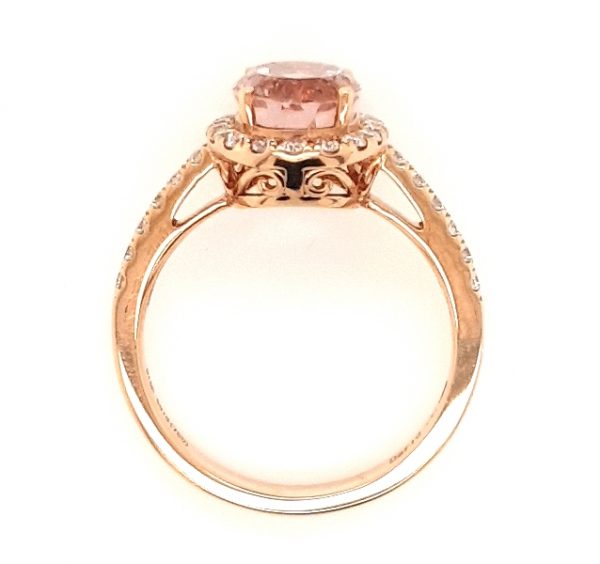 Morganite and Diamond Oval Cluster Ring, 2.54 carats, in 18ct rose gold