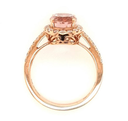 Morganite and Diamond Oval Cluster Ring, 2.54 carats, in 18ct rose gold