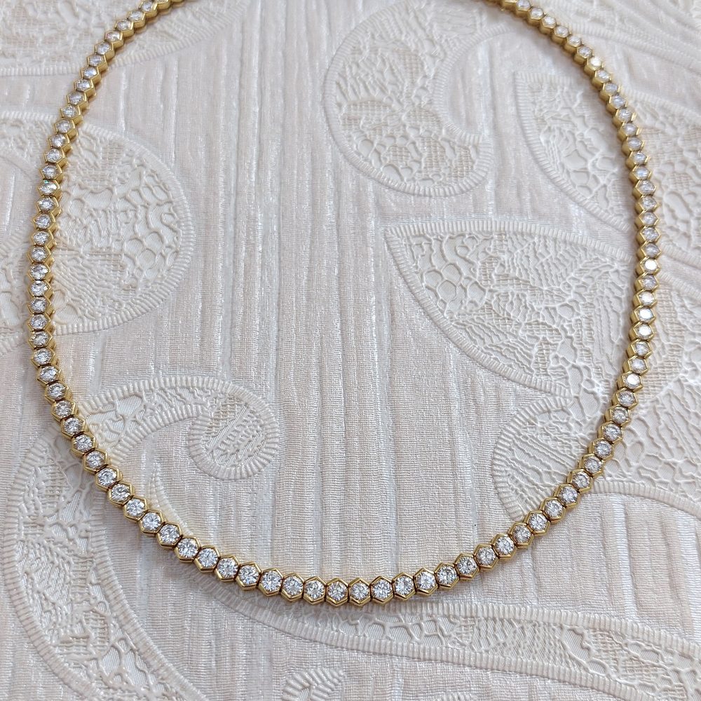 14.20ct Diamond Line Tennis Necklace, Yellow gold