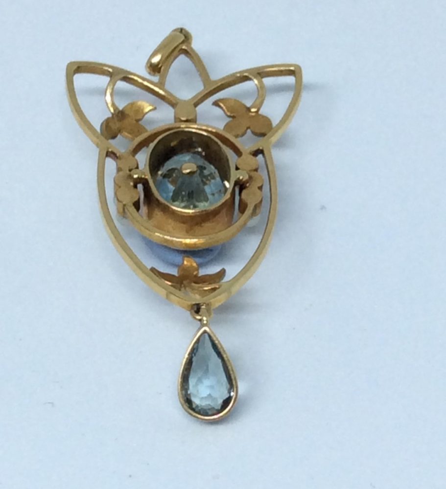 Antique Edwardian Aquamarine & Pearl Pendant