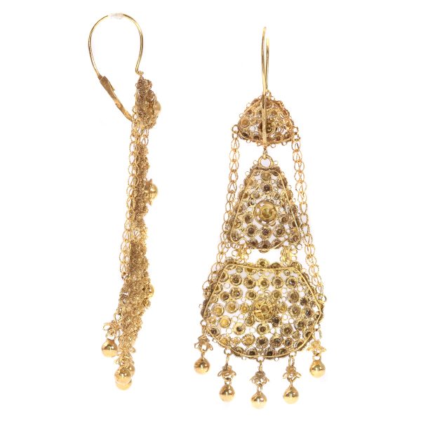 Antique Victorian Dutch Gold Chandelier Filigree Pendant Earrings