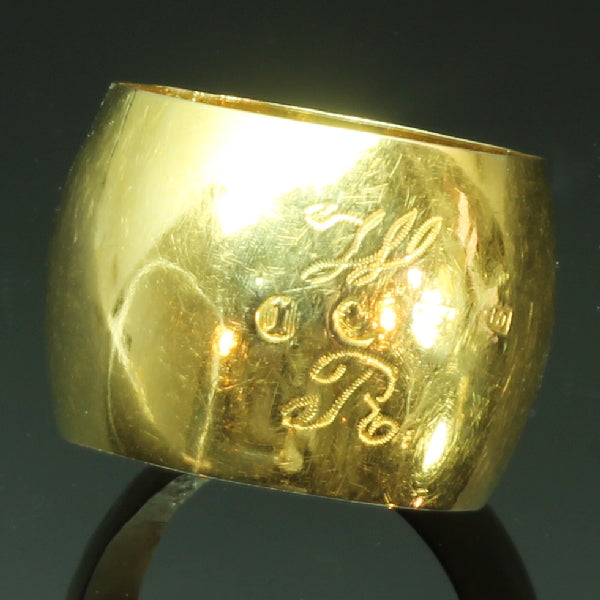 Rare Antique 18ct Yellow Gold Zeeland Wedding Band