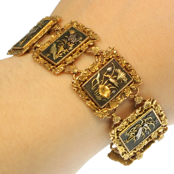 Fine Antique Victorian Gold Bracelet