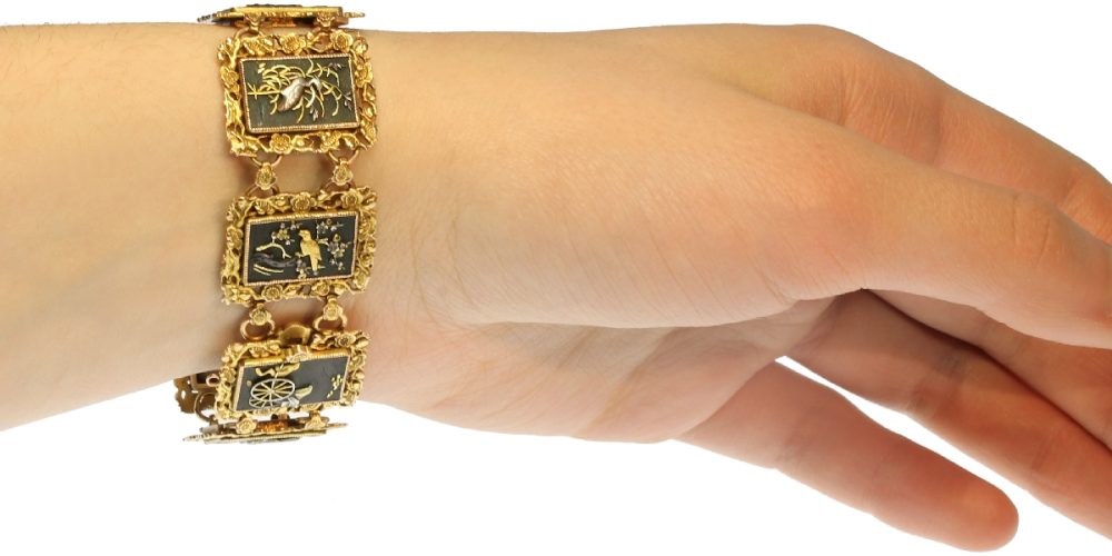 Fine Antique Victorian Gold Bracelet