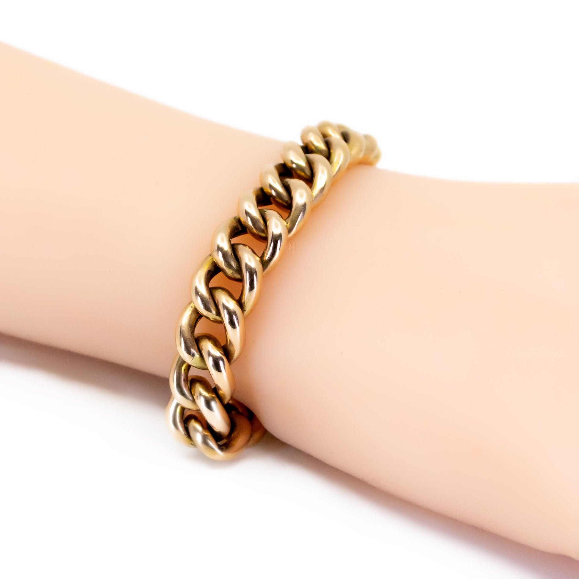 Victorian 9 Carat Gold Curb Link Bracelet with Heart Shaped Padlock Clasp