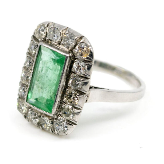 Antique Art Deco Emerald and Diamond Ring
