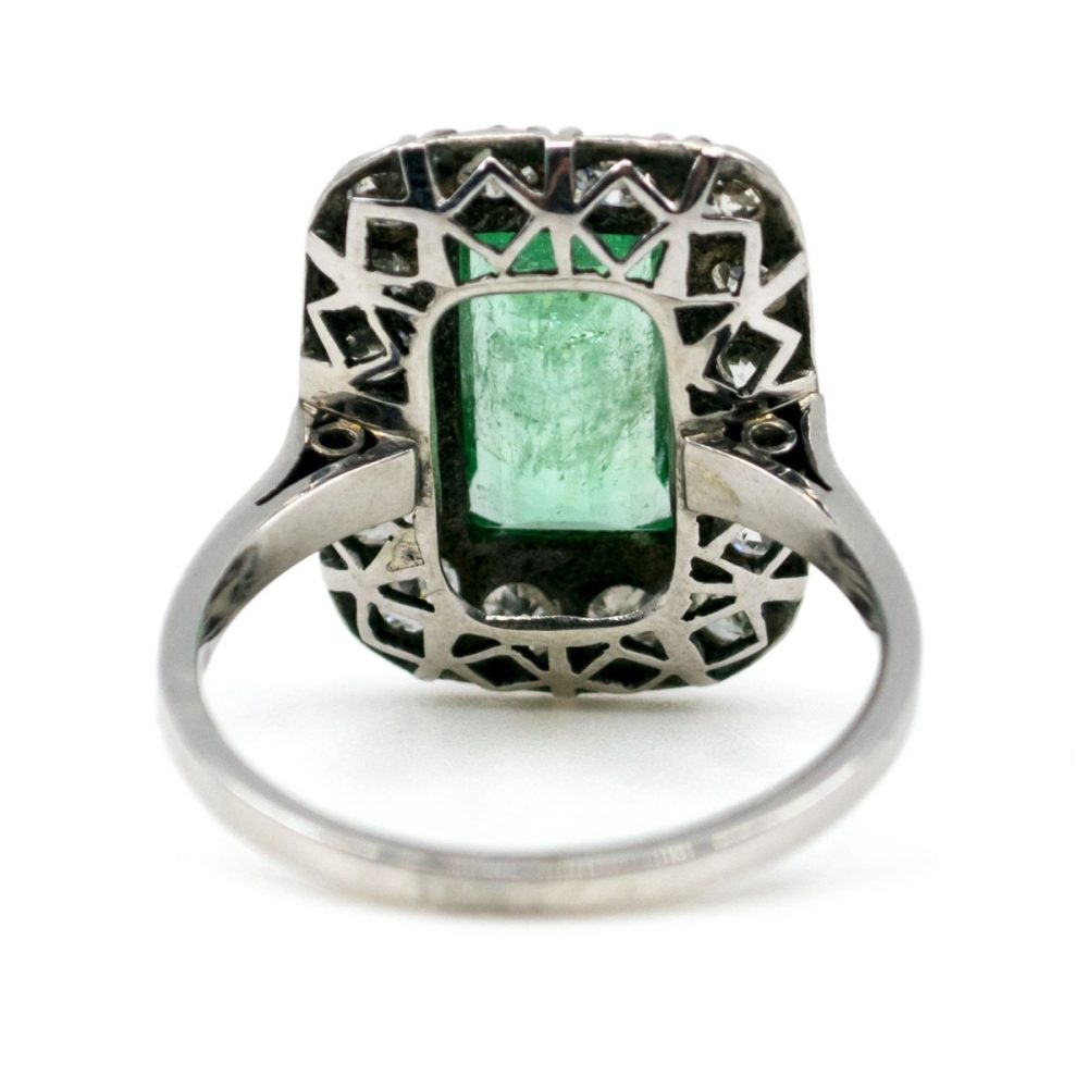 Antique Art Deco Emerald and Diamond Ring