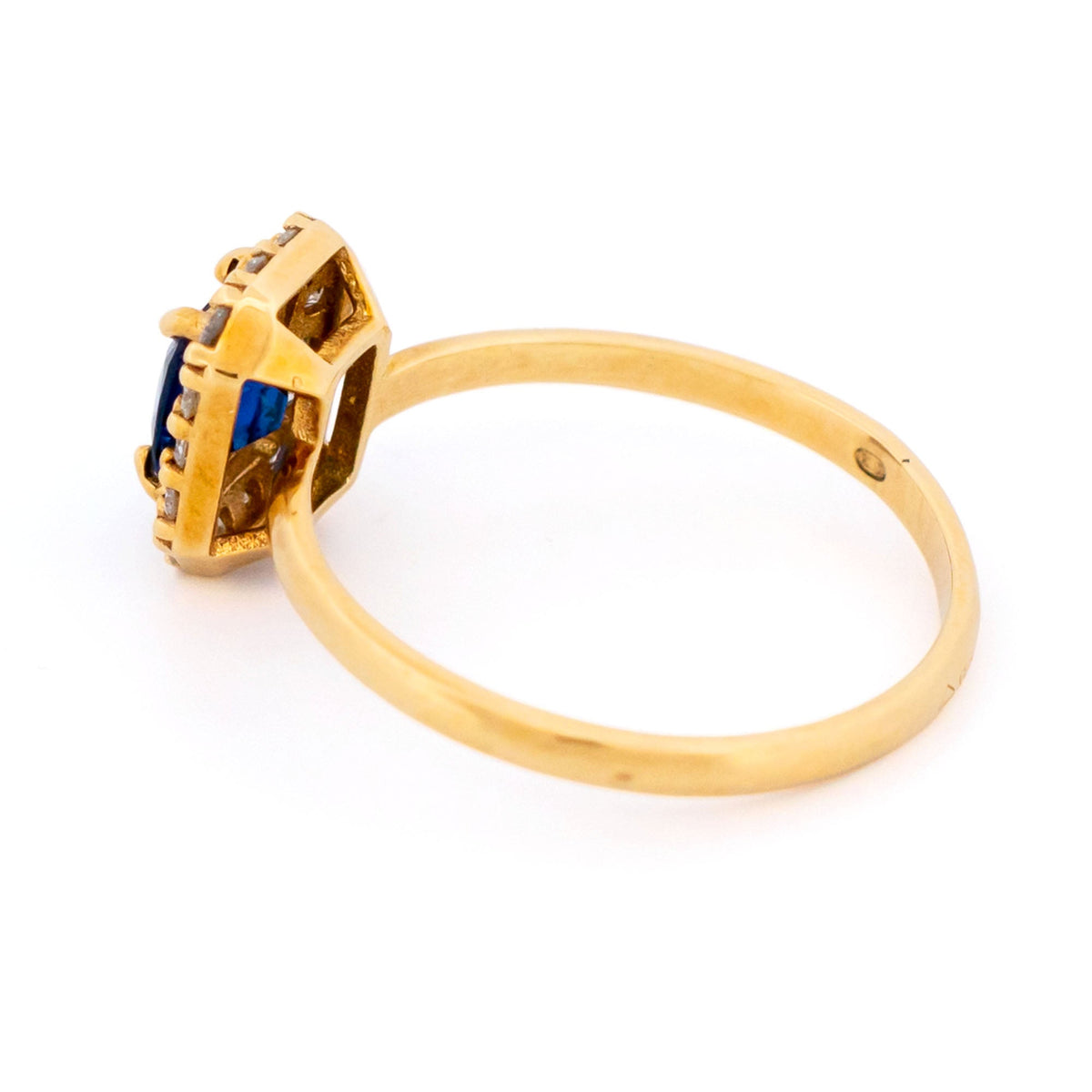 14 Carat Yellow Gold Cushion-Cut Sapphire and Diamond Cluster Ring