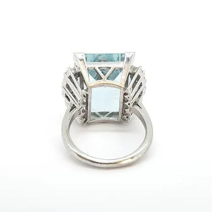 14ct Aquamarine and Diamond Dress Ring