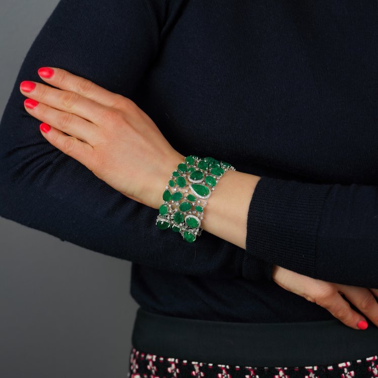 Fine Cabochon Emerald and Diamond Bracelet, 135 carats