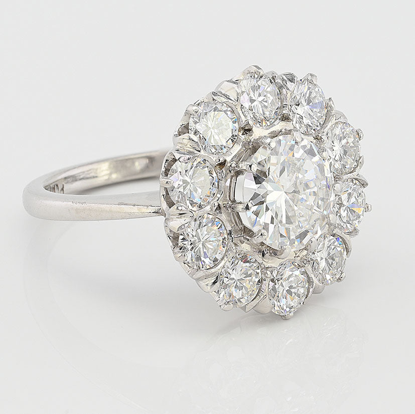 Late Art Deco Certified D VS 1.35ct Diamond Daisy Cluster Engagement Ring in Platinum, 3.19 carat total