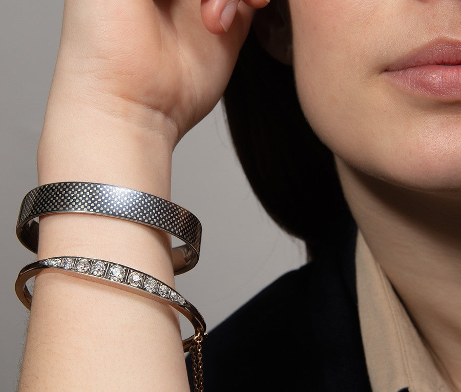 Antique Victorian 15ct Gold Bangle Bracelet with Old Cut Diamonds, 3 carats