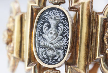 Antique Victorian 19th Century 18ct Gold Bracelet Depicting A Putto, handmade in Italy, Circa 1870s