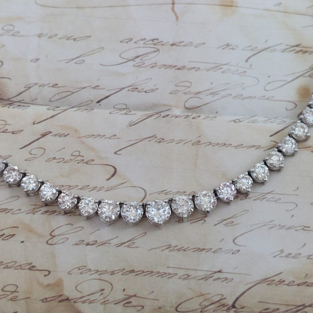15.60ct Graduated Brilliant Cut Diamond Line Necklace