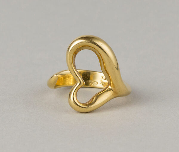 Tiffany and Co 18ct Gold Heart Ring by Elsa Peretti; open 18ct yellow gold heart shaped ring signed by Elsa Peretti for Tiffany & Co