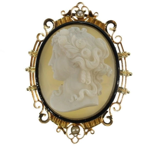 Antique Victorian French Hard Stone Cameo Brooch in Elegant Enamelled Mounting
