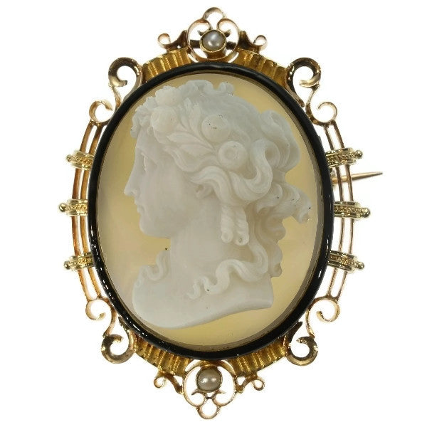 Antique Victorian French Hard Stone Cameo Brooch in Elegant Enamelled Mounting