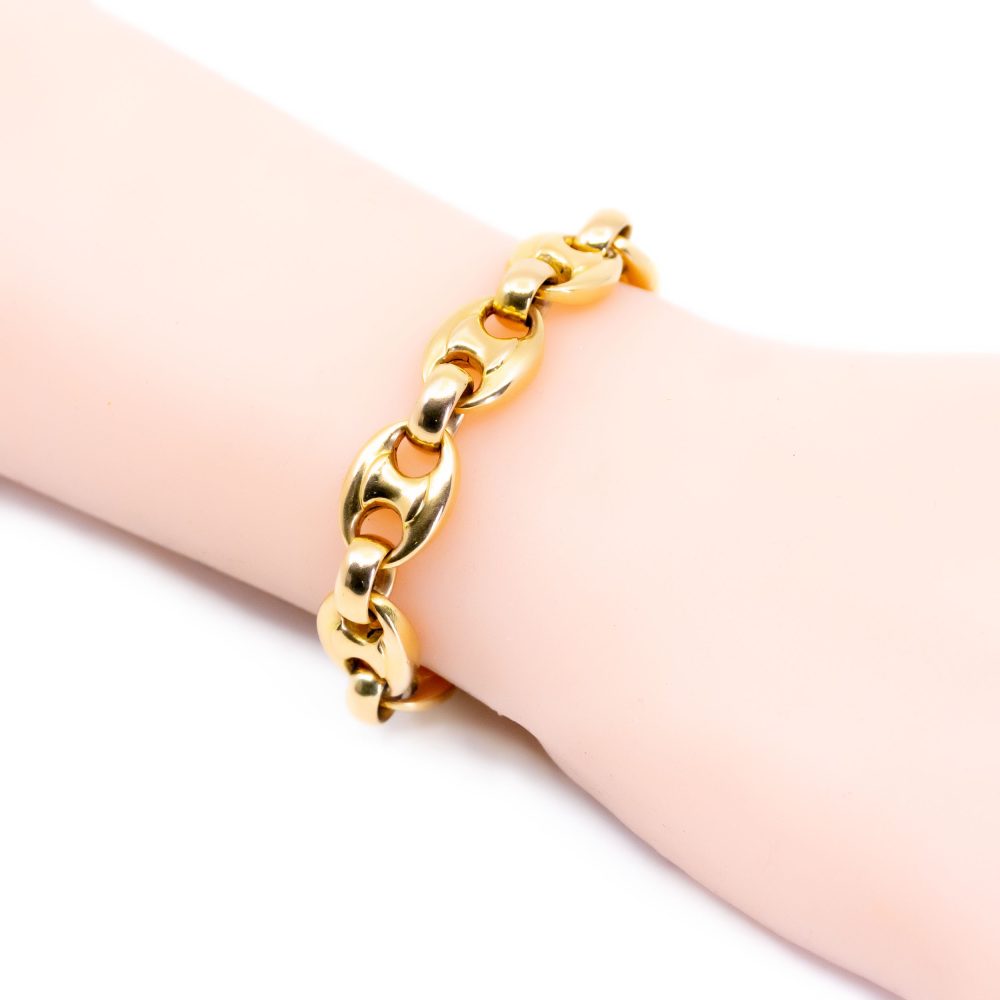 Vintage Bean Link Bracelet In 18 Carat Yellow Gold Coffee