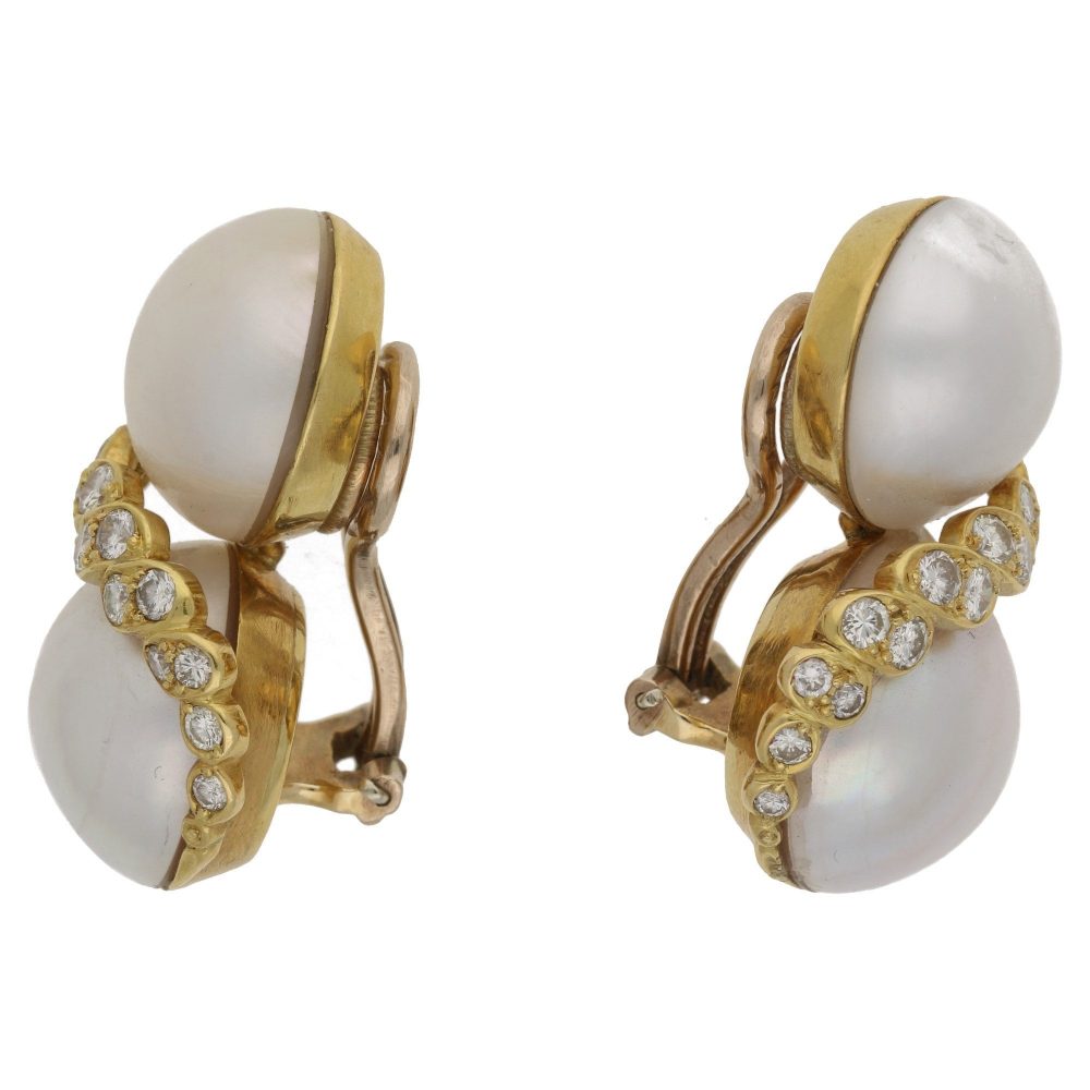 Contemporary Mabe Pearl and Diamond Clip On Earrings 18ct Yellow Gold