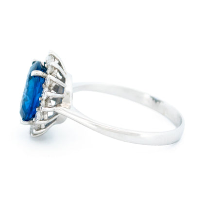 18 Carat White Gold Sapphire and Diamond Oval Cluster Ring, 3.02 Carats